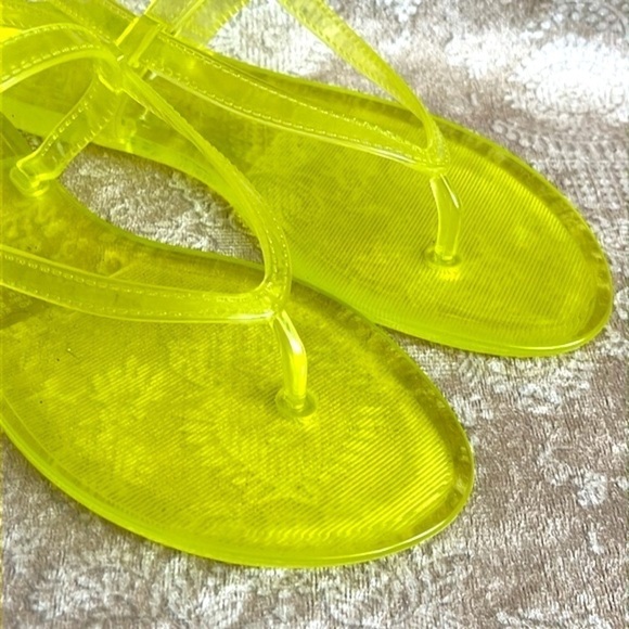 Brand New Stuart Weitzman Jelly Florescent Yellow Thong Ankle Strap Sandals - Picture 12 of 14